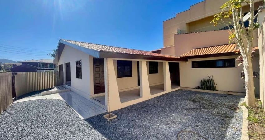 Casa Residencial com 3 quartos  à venda, 209.61 m2 por R$1100000.00  - Centro - Colombo/PR