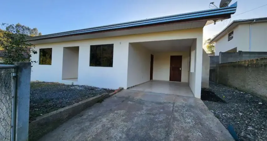 Casa Residencial com 3 quartos para alugar, 116.00 m2 por R$1500.00 - Centro - Colombo/PR