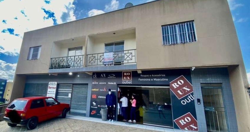 Apartamento com 3 quartos  para alugar, 90.00 m2 por R$1500.00  - Centro - Colombo/PR