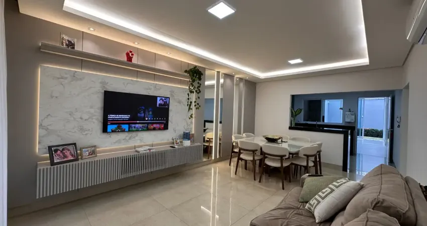 Lindíssima casa térrea Jardim Europa com 3 quartos - Uberlândia/MG