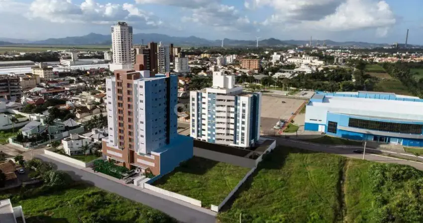 Apartamento com 3 quartos para alugar na Vila Moema, Tubarão 