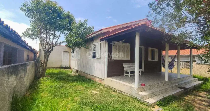 Casa à venda, 3 quartos, 2 vagas, Balneário Arroio Corrente - Jaguaruna/SC