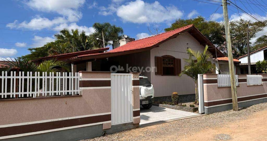Casa para aluguel, 3 quartos, São João (Margem Esquerda) - Tubarão/SC
