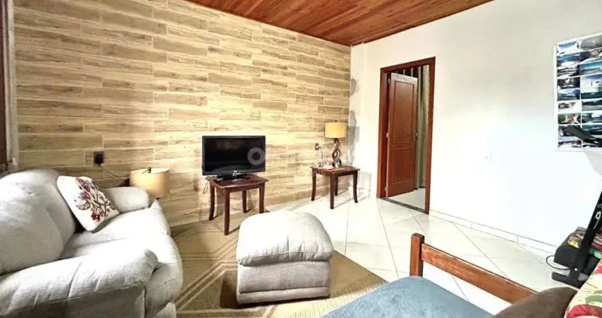 Oportunidade de Casa no Bairro São João – Tubarão/SC