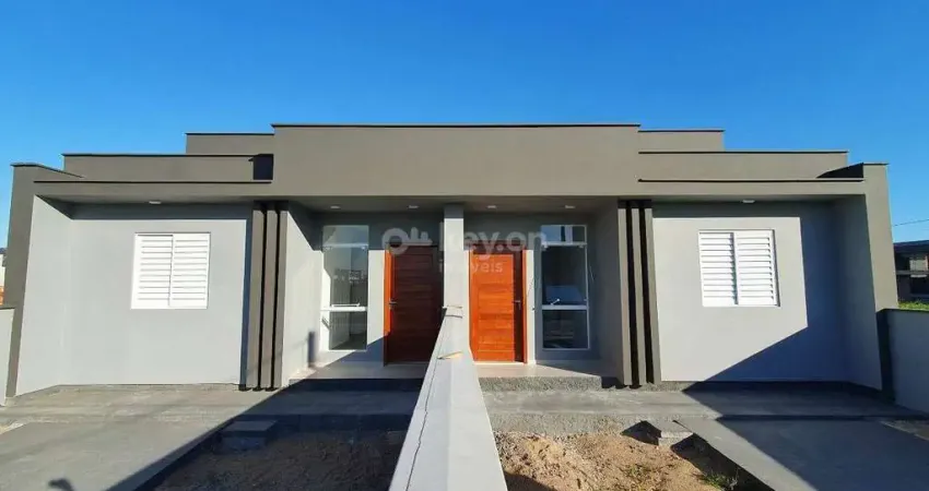 Casa Geminada à Venda no Loteamento Vale Azul – Tubarão/SC