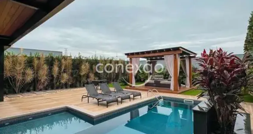 Sobrado Alto Padrão Mobiliado à venda, com 5 quartos, JARDIM PANCERA, TOLEDO, PR