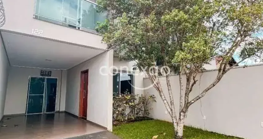 Casa com 3 quartos à venda no Jardim Pancera, Toledo 