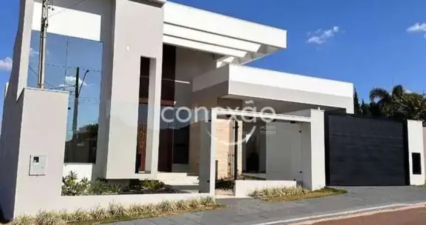 Casa Alto Padrão À VENDA com 3 suítes, JARDIM PANCERA, TOLEDO/PR