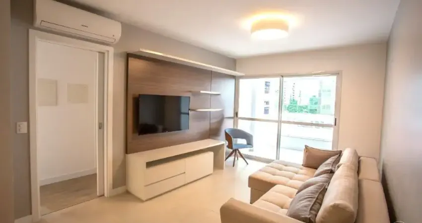Apartamento com 3 quartos sendo 1 suíte na Agronômica