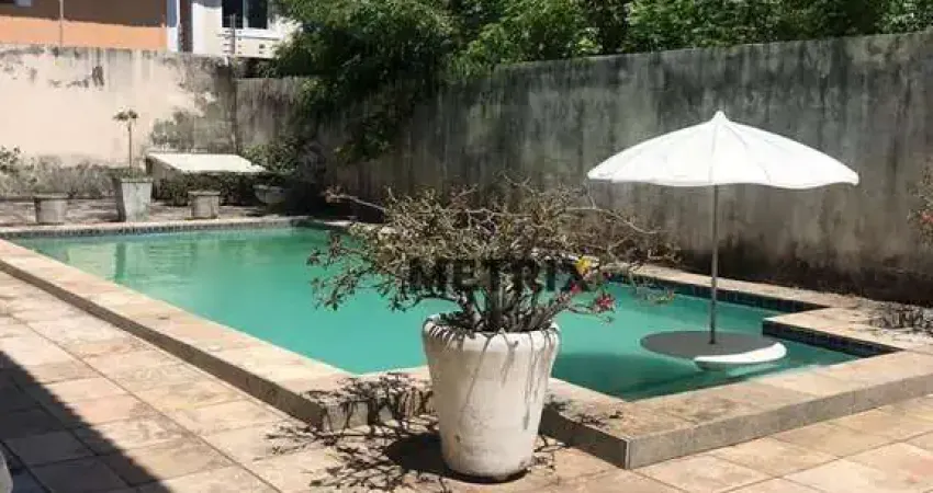 Casa com 3 dormitórios à venda, 900 m² por R$ 1.500.000,00 - Eusébio - Eusébio/CE