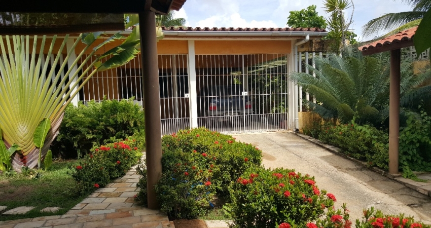 Casa com 6 quartos à venda na Avenida José Bezerra, Praia de Tamandaré, Tamandaré