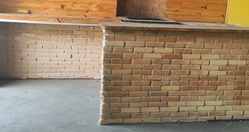 Casa com 3 quartos para alugar na Rua Santa Teresa, Jardim Cecília, Mogi das Cruzes