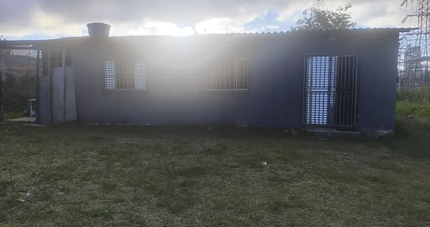 Casa com 1 quarto para alugar na Rua Santana, Centro, Mogi das Cruzes