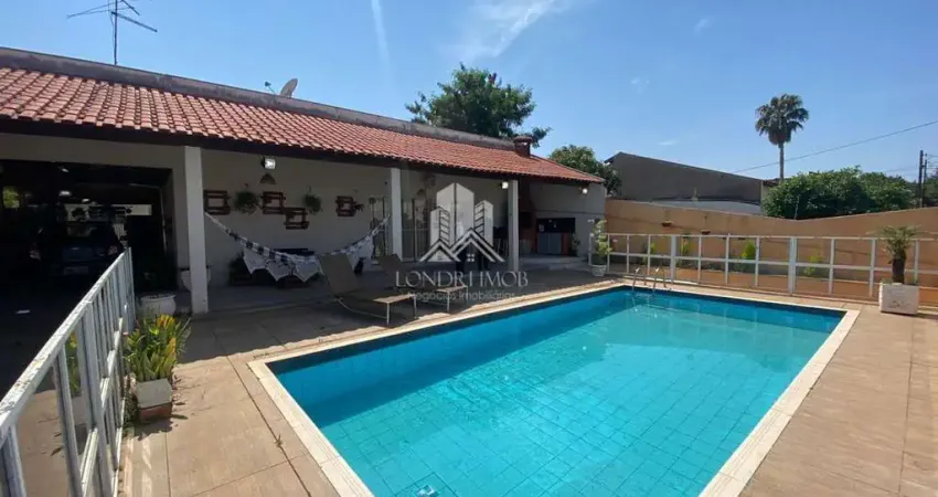 Casa para Venda em Londrina, Califórnia, 3 dormitórios, 2 suítes, 3 banheiros, 7 vagas