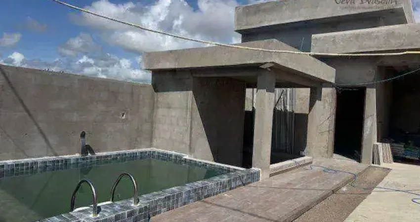 Casa 3 qts, quase pronta, apenas 350m da praia
