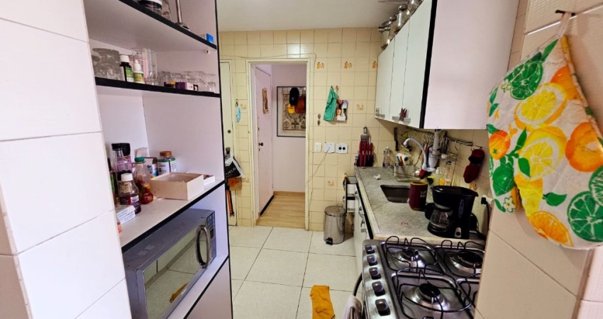 Ótimo sala e dois quartos com Varanda, Cozinha planejada.Banheiro Social com Box Blinda, Armários,vaga de garagem todo Mobiliado Aceitamos Financiamento e temos Outros Avulso e lançamento s.Crec.35868