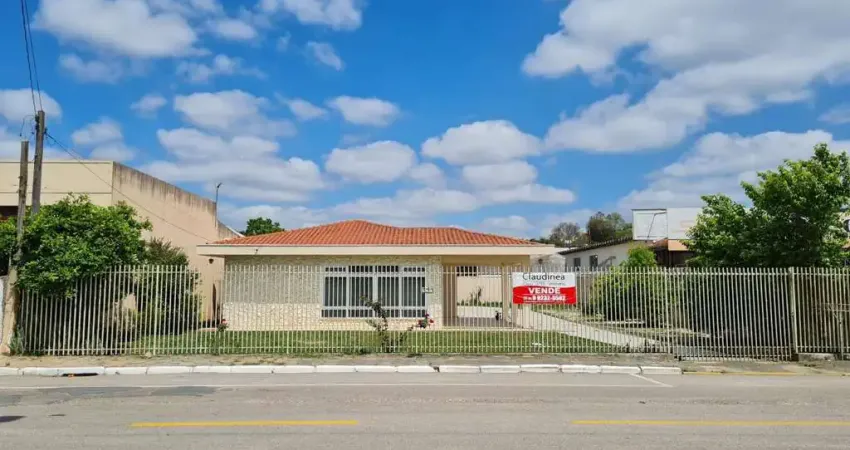 Casa para Venda em Contenda, Centro, 3 dormitórios, 1 suíte, 1 banheiro, 5 vagas