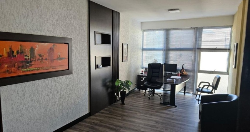 Sala comercial com 4 salas à venda na Avenida Marechal Floriano Peixoto, 228, Centro, Curitiba