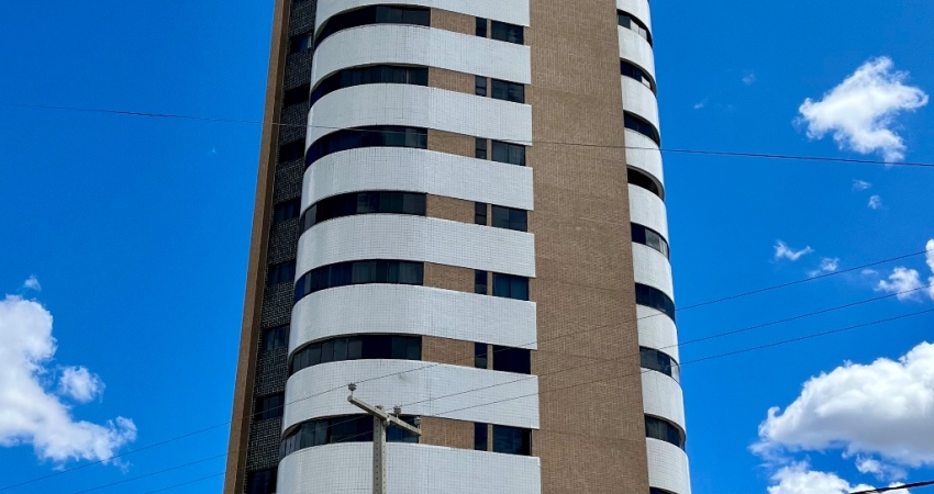 Vendo Ap 174m no Residencial Alaíde da Escóssia – Nova Betânia, 3 suítes + escritório + 3 vagas