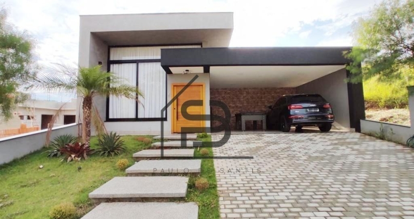 Casa térrea à Venda, Condomínio Residencial Euroville II, 3 suítes sendo 1 máster com closet, espaço gourmet, piscina, 4 vagas, Bragança Paulista, SP.