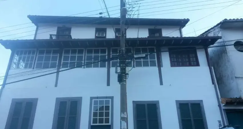 Casa à venda, 16 quartos, 12 suítes, aguá limpa - ouro preto/mg