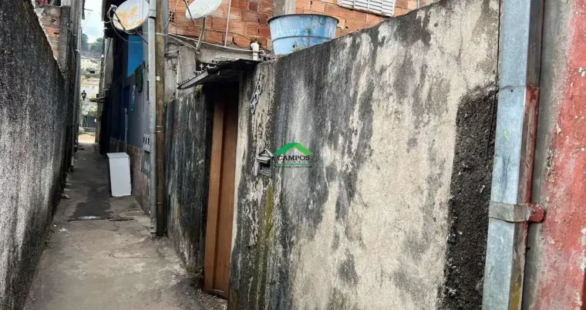 Casa com 2 quartos à venda no Centro, Mariana 