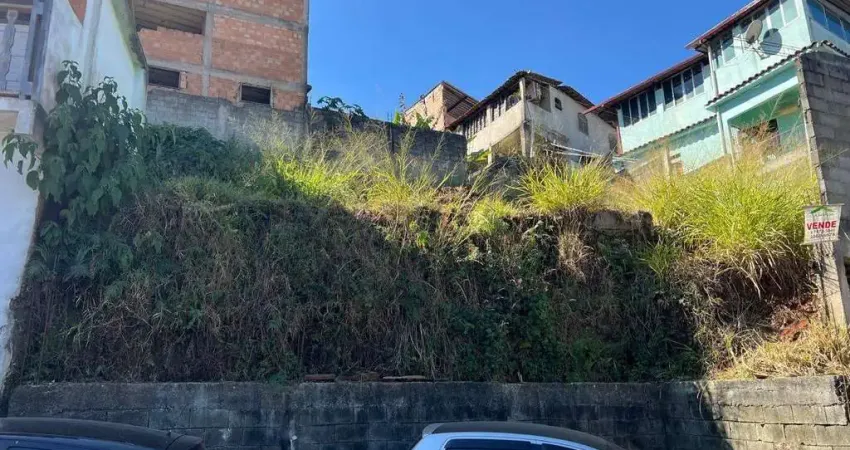 Terreno à venda no 13 de Maio, Ouro Preto 