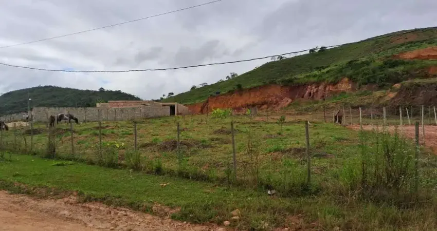 Terreno à venda no Bandeirantes, Mariana