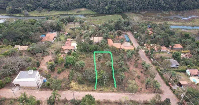 Terreno à venda em Acuruí, Itabirito