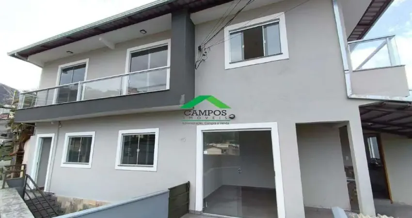 Casa com 2 Quartos + 2 Apartamentos no Bairro Cabanas – Rua Santa Bárbara