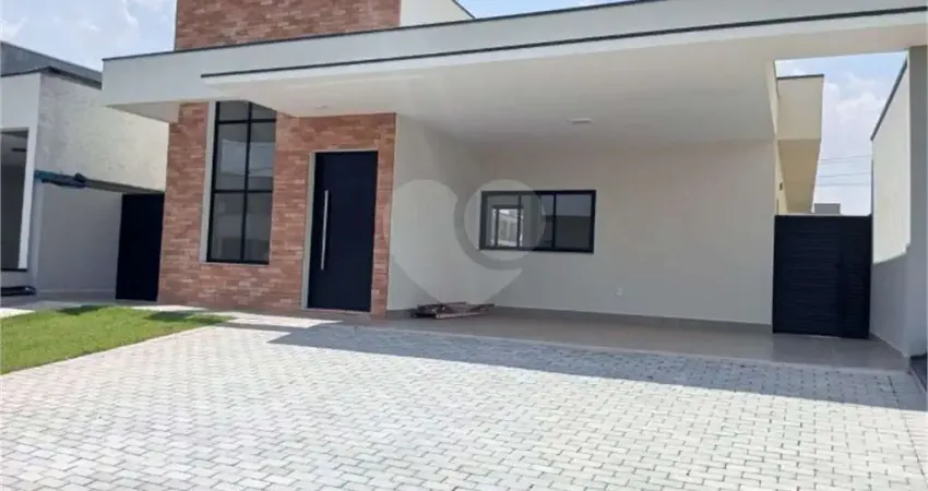 Condomínio com 3 quartos à venda em Buru - SP