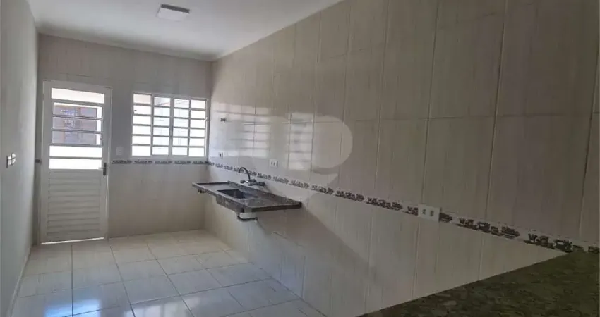 Casa térrea com 2 quartos à venda em Recanto Do Guarau - SP