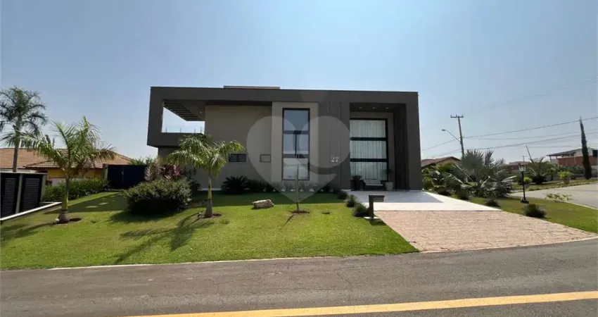 Casa em condomínio fechado com 5 quartos à venda na Avenida Brasília, Terras de Mont Serrat, Salto