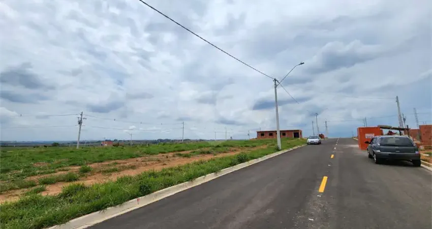 Terreno à venda na Das Nações Unidas, Olaria, Salto