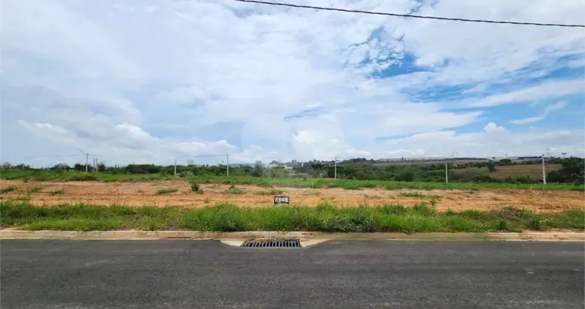 Terreno à venda na Das Nações Unidas, Olaria, Salto