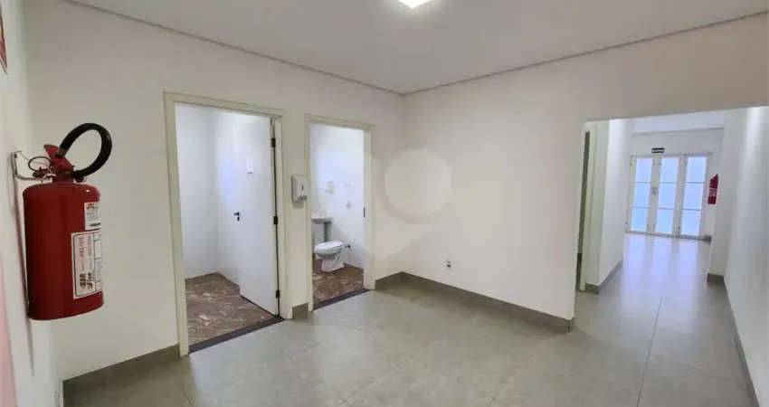 Ponto comercial com 6 salas para alugar na Rua Floriano Peixoto, 266, Centro, Salto