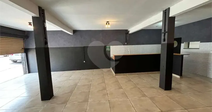 Salão Comercial à venda em Centro - SP