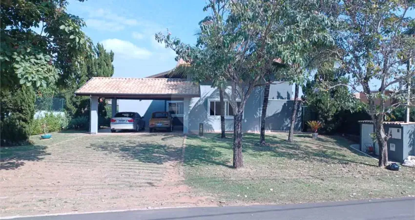 Casa em condomínio fechado com 2 quartos à venda na Avenida Brasília, Terras de Mont Serrat, Salto