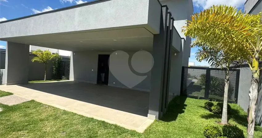 Casa à venda com 4 quartos, sendo 4 suítes, no condomínio villas do golf, itu - sp