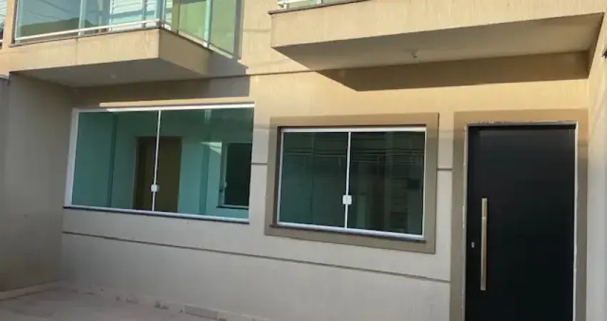 Locação sobrado dois dormitórios e duas vagas de garagem em excelente localização