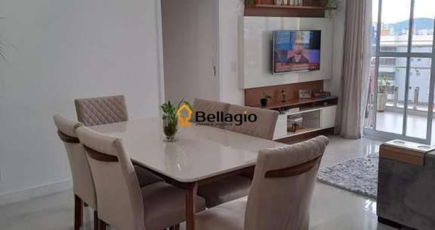 Apartamento com 3 quartos à venda na Rua Venâncio Aires, 795, Centro, Santa Maria