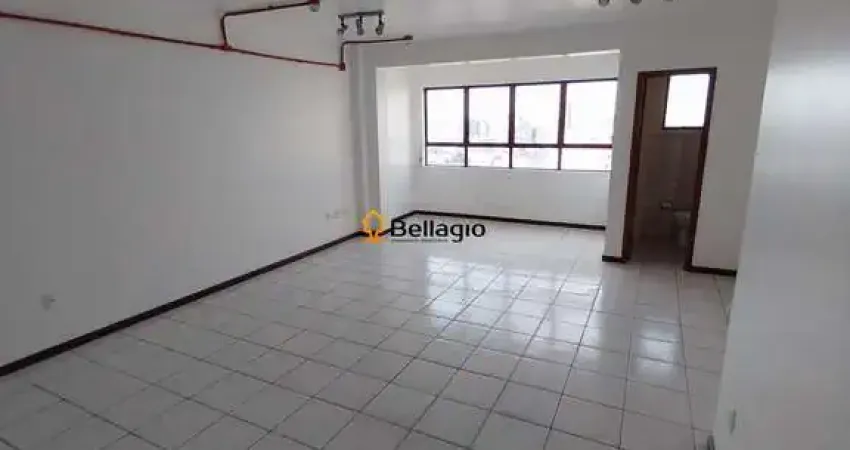 Sala Comercial 1 dormitórios para vender ou alugar Centro Santa Maria/RS