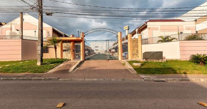 Sobrado em condominio estruturado no Xaxim