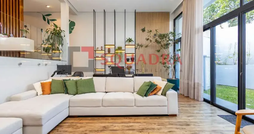 Sobrado mobiliado em condomínio com 3 suítes no boa vista, curitiba/pr