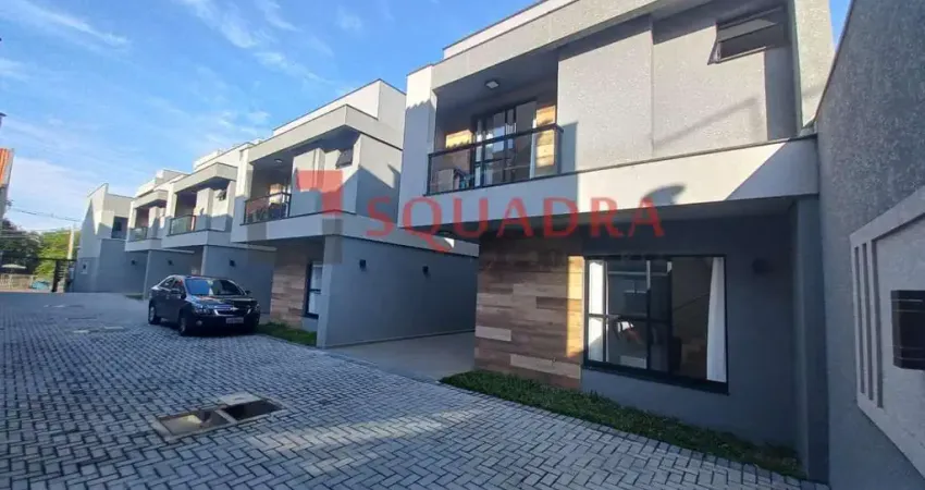 Sobrado em condominio 3 quartos com 1 suíte no capão raso / novo mundo