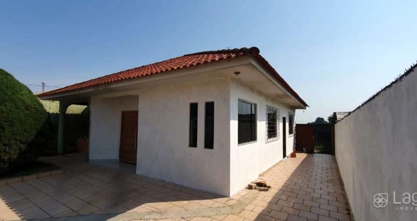 Casa com 3 quartos à venda na Abílio Holzmann, Uvaranas, Ponta Grossa