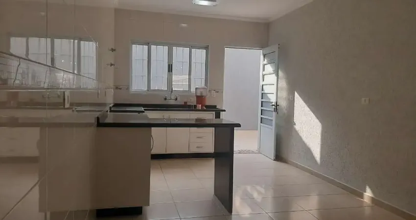 Casa tipo para venda em Parque Mandaqui com 3 quartos, sendo 3 suítes, 240m²