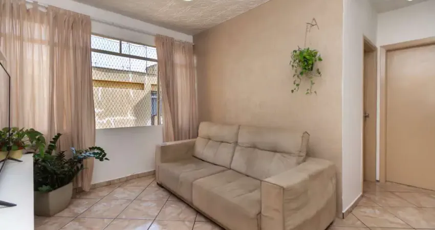 Apartamento tipo para venda em Lapa com 2 quartos, 57m²