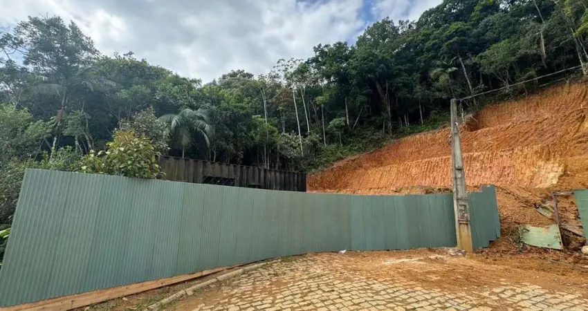 Terreno no condomÍnio haras rio do ouro , Ariribá, Balneário Camboriú - SC