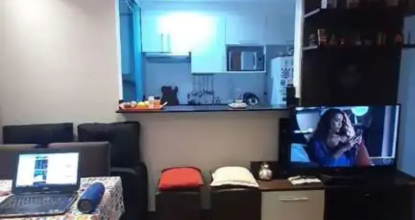 Apartamento com 2 dormitórios à venda, 45 m² por R$ 260.000 - Parque São Vicente - Mauá/SP